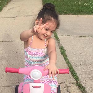 Meet your Posher, Kenia